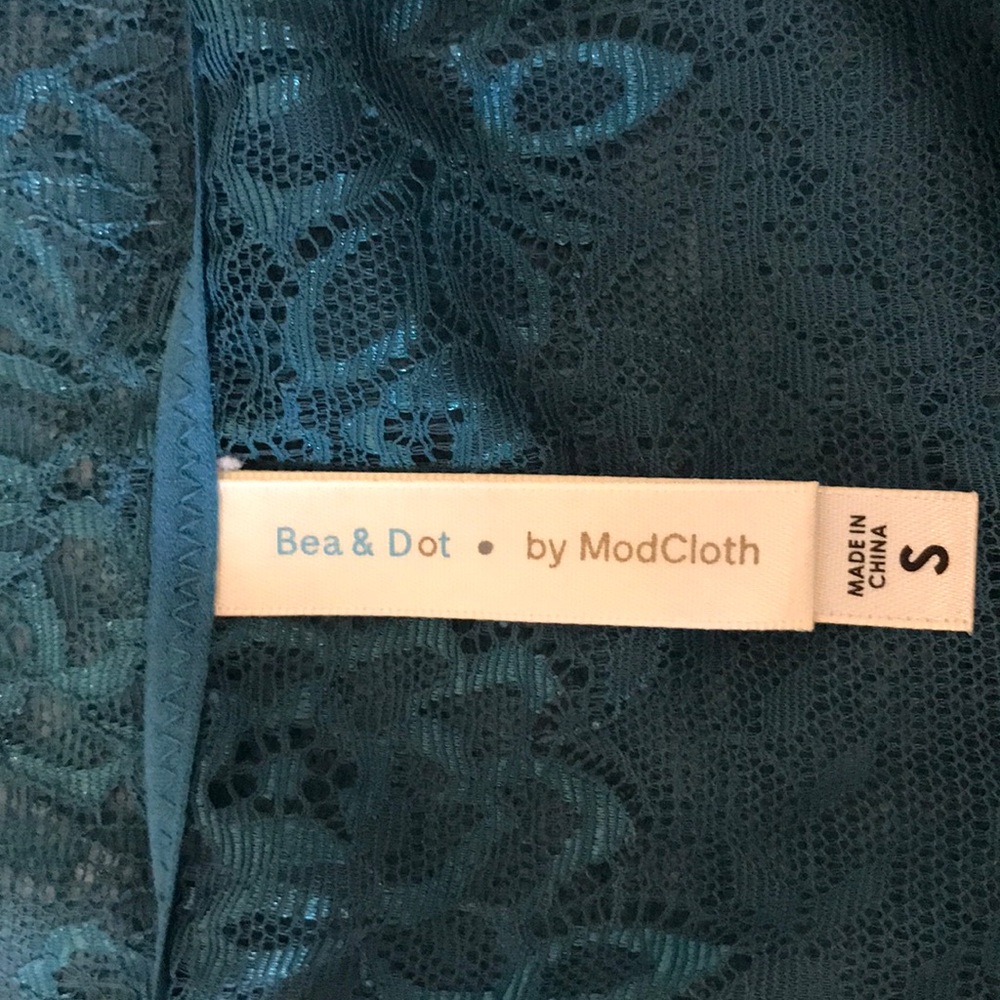❎DONATED❎ Bea & Dot (ModCloth) Lace Camisole - Picture 3 of 3